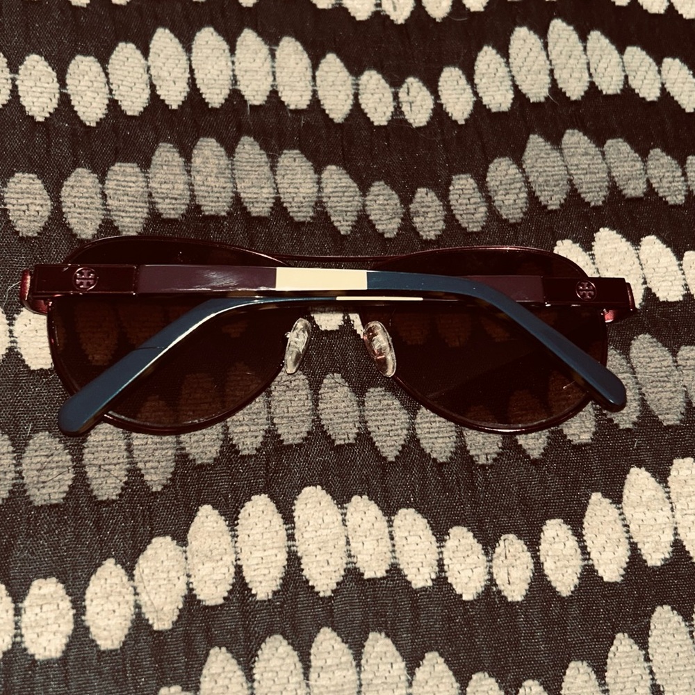 Tory Burch Burgandy  Sunglasses - Picture 4 of 9